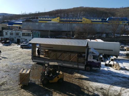 06.03. г. Владивосток, выгрузка 203 контейнера