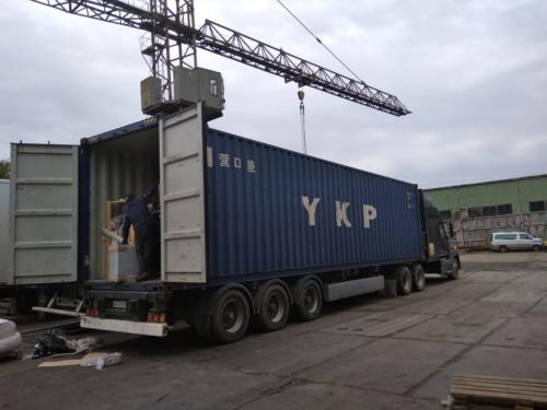 Выгрузка 540 контейнера в Хабаровске